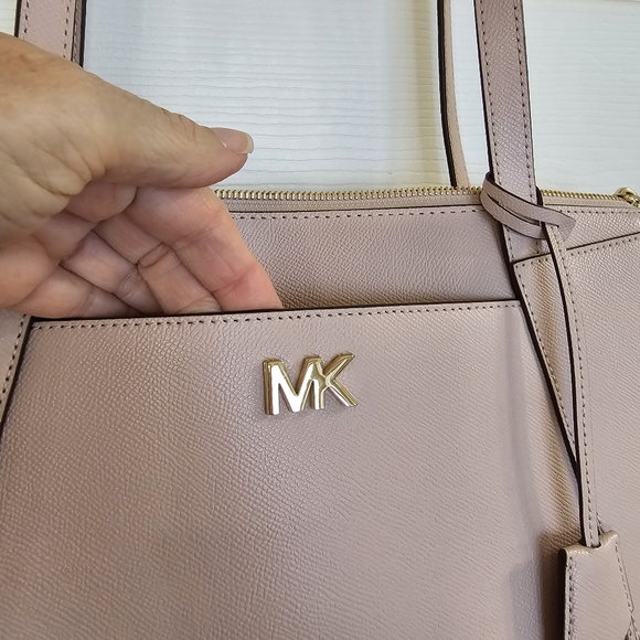 NWOT Michael Kors Purse - Picture 3 of 14